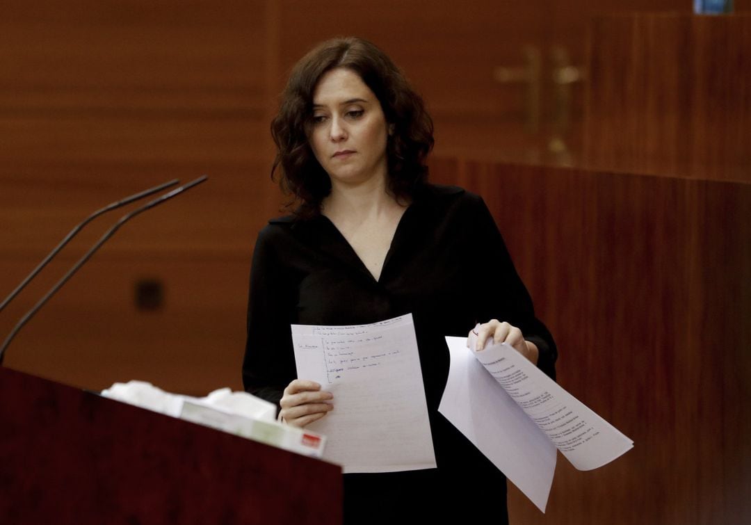 La presidenta regional, Isabel Díaz Ayuso, durante su intervención ante el pleno de este miércoles de la Aamblea de Madrid ante el que comparece para informar sobre su gestión de la crisis del coronavirus.