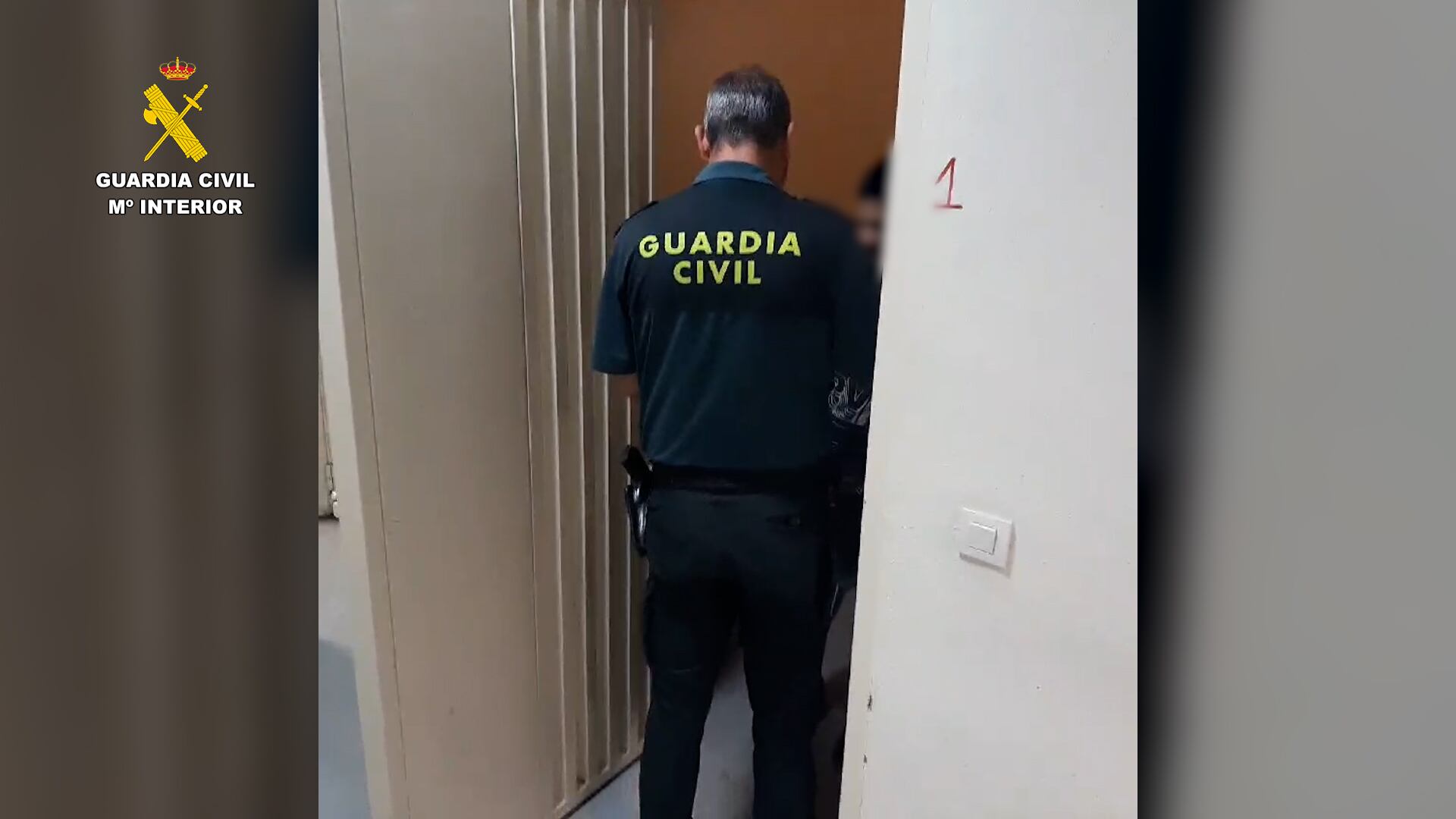 Momento de la detención del joven en Fuente Álamo