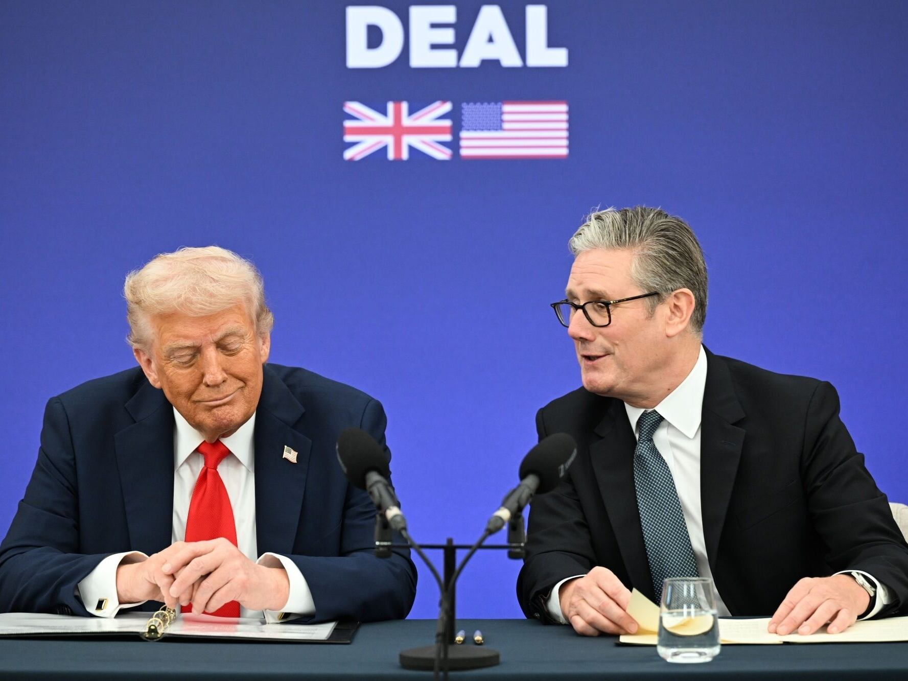 El presidente estadounidense Donald Trump y el primer ministro británico Keir Starmer