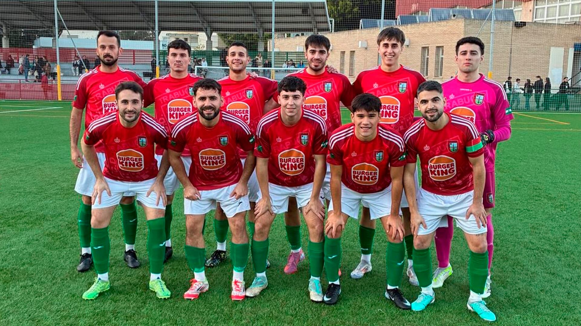 El CD Trabuco antes de su partido en el campo del Tiro Pichón
