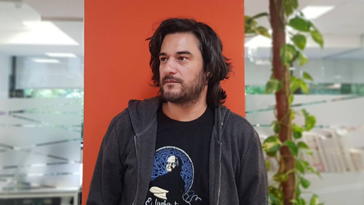 Manuel Jabois presenta en Cartagena su libro 'Malaherba', su debut como novelista