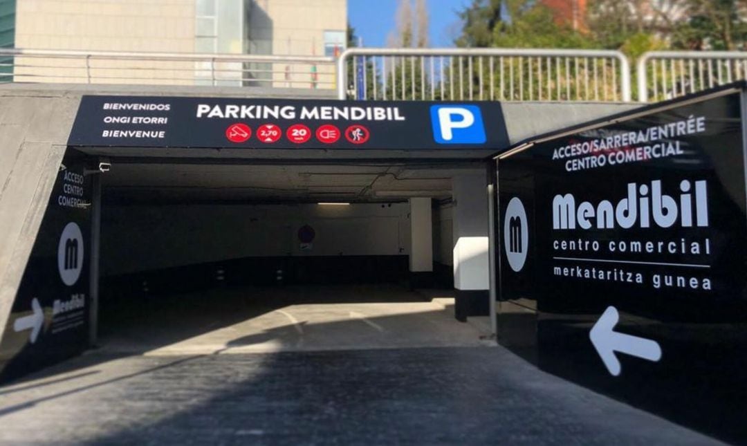 Parking del Parque Comercial Mendibil, gestiondo por Empark