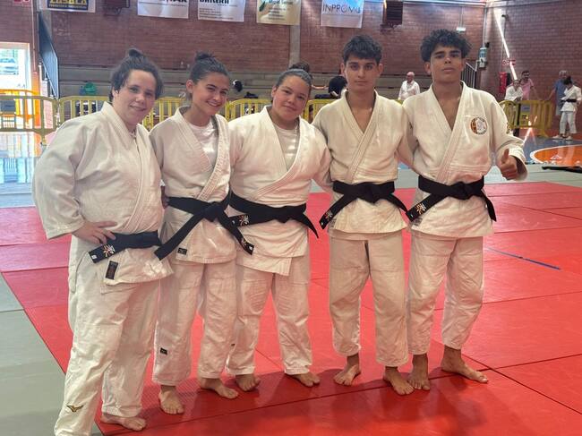 El Club Judo Binéfar sigue sumando cinturones negros