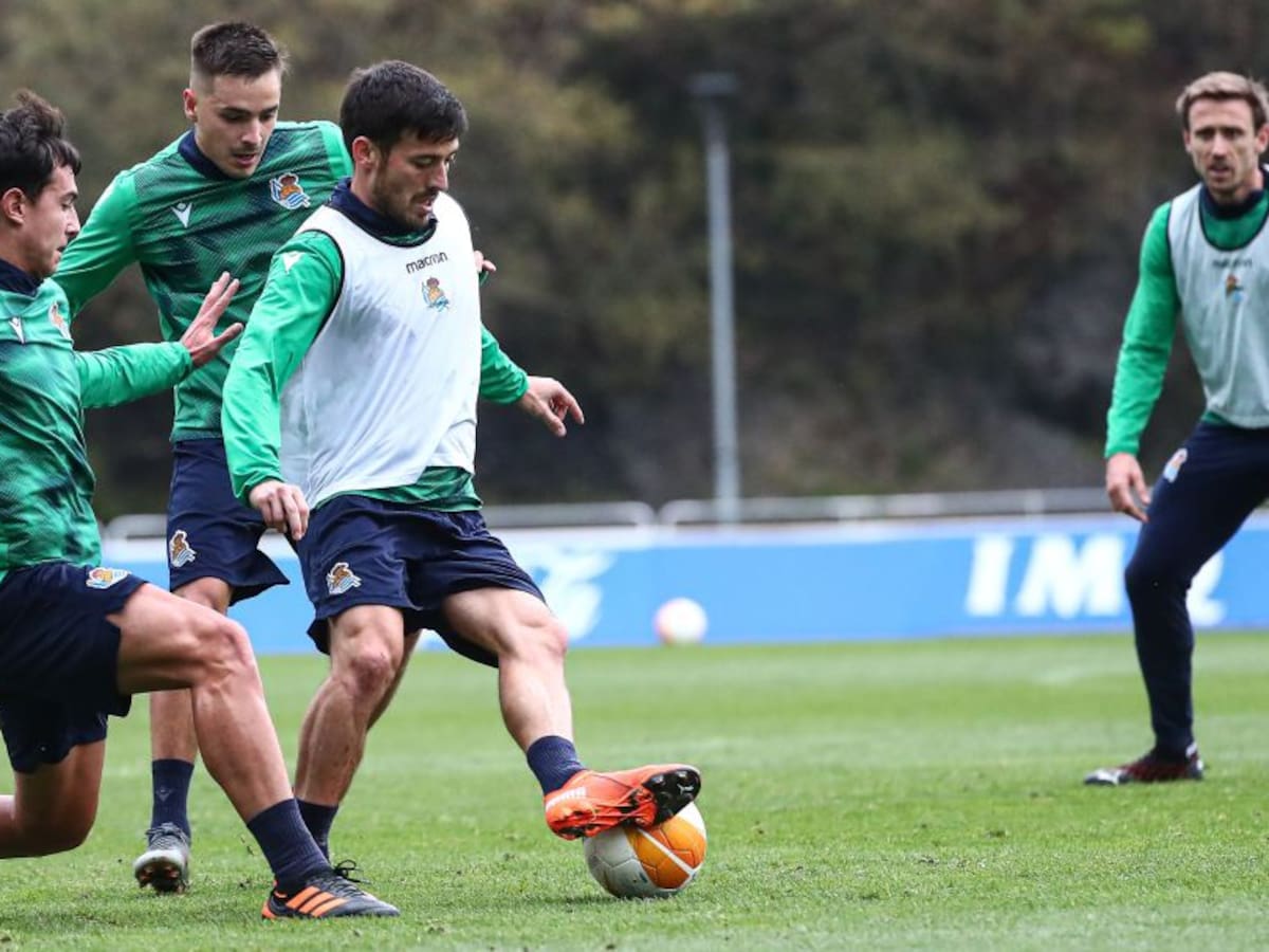David Silva vuelve, Aritz Elustondo no aguanta más