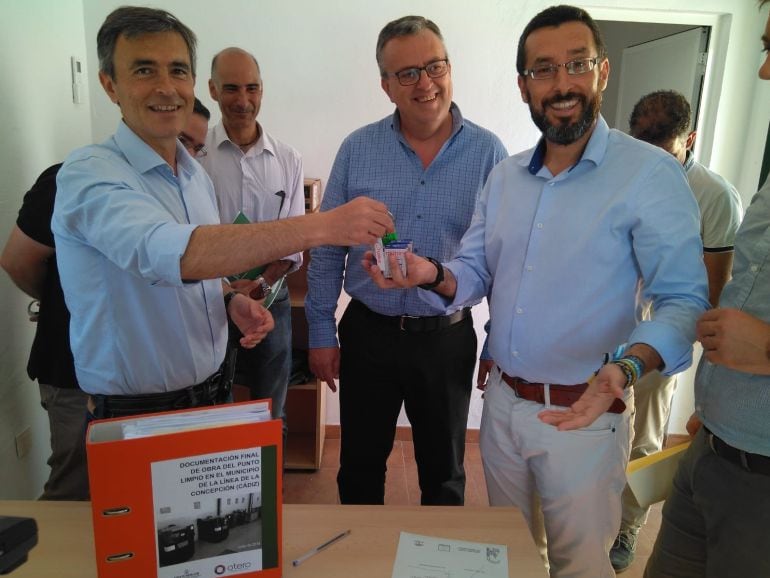 El acto simbólico ha tenido lugar este jueves.