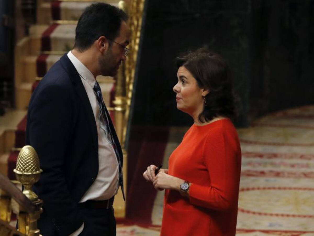 PP y PSOE negocian ya el reparto de los cuatro magistrados del Constitucional