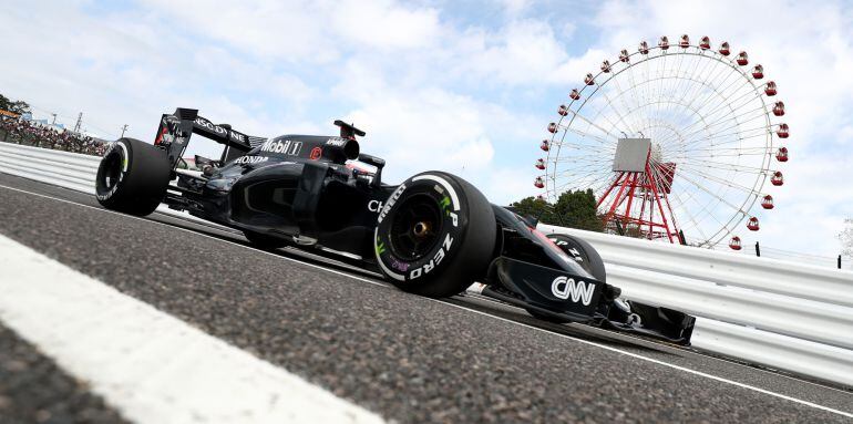 Fernando Alonso, en los entrenamientos libres del GP de Japón.