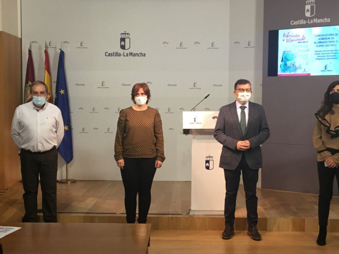 Diego Pérez, delegado provincial de Educación, Cultura y Deporte, en la Casa Perona de Albacete. 