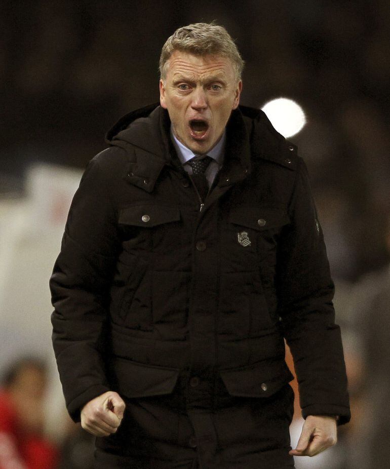 GRA403. SAN SEBASTIÁN (GIPUZKOA), 24/01/2015.- El entrenador escocés de la Real Sociedad, David Moyes, durante el partido de la vigésima jornada de la Liga de Primera División que Real Sociedad y Eibar juegan hoy en el estadio de Anoeta de San Sebastián. EFE/Juan Herrero