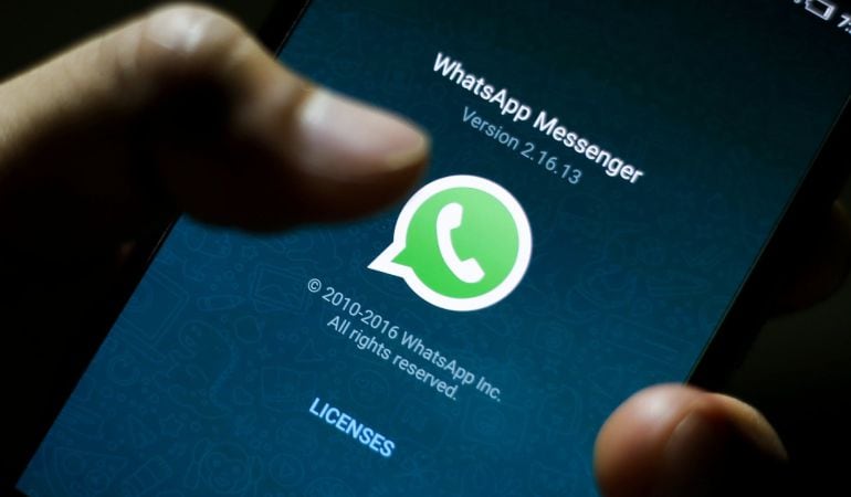 China bloquea WhatsApp.