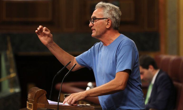 El diputado de Podemos, Diego Cañamero, durante una de sus intervenciones en la sesión de control al Ejecutivo 