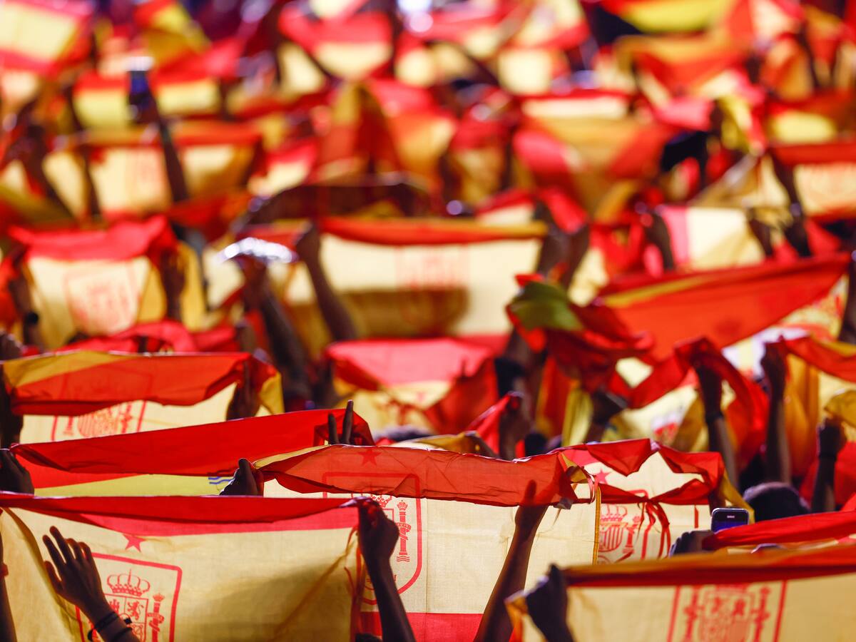 Maruja Torres: “Sentir asco es una forma de patriotismo laico”