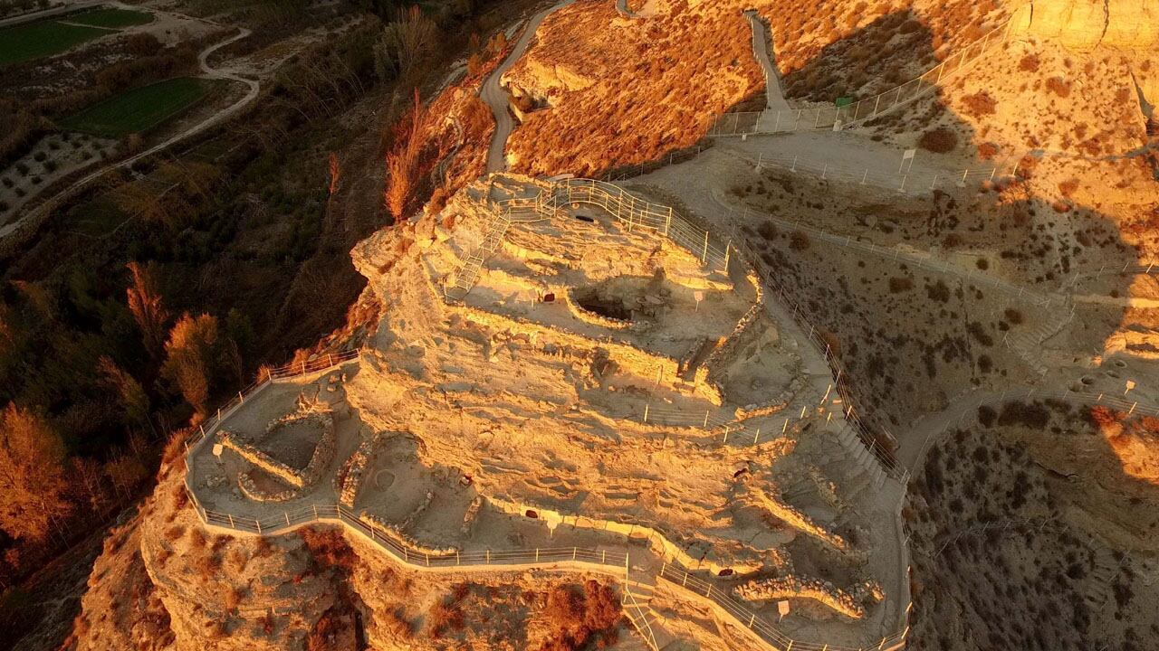 Yacimiento arqueológico de Castellón Alto,  en Galera, en el Geoparque de Granada