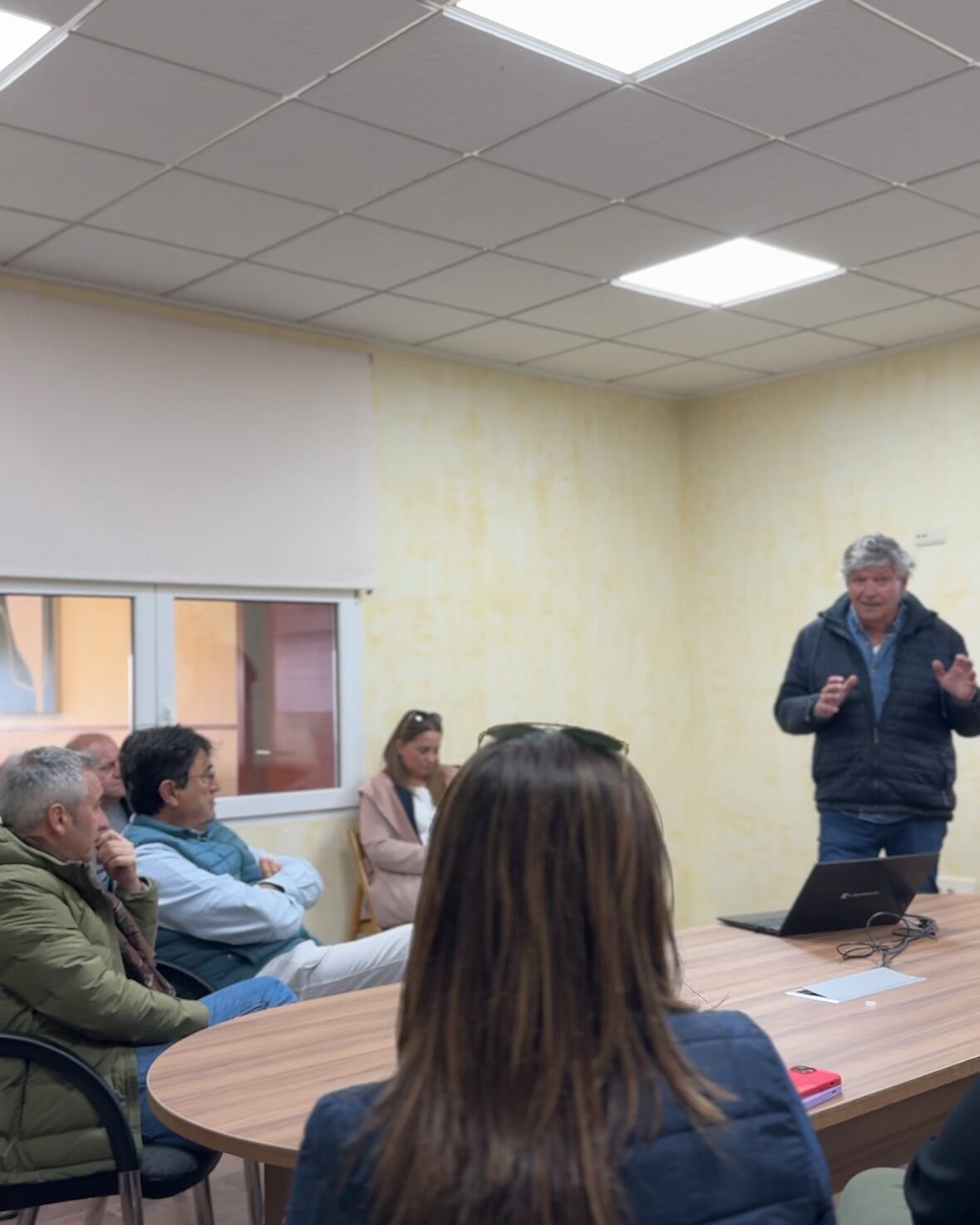 Momento de la visita a la empresa ganadera