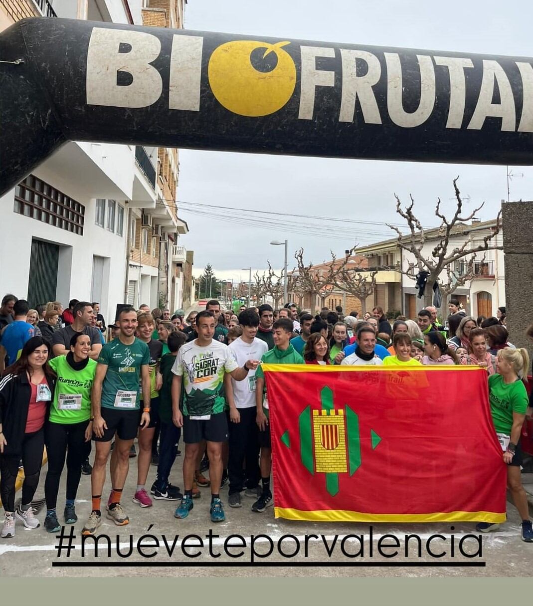 Deportistas preparados para la salida de la carrera. Foto: Ayuntamiento de Altorricón