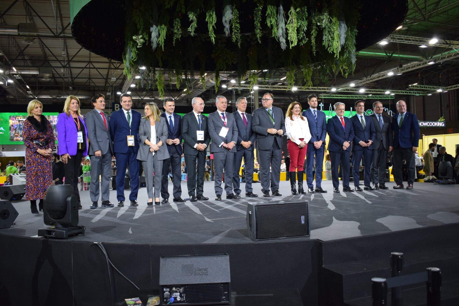 Firma en Fitur del acuerdo de la Propuesta Estratégica de Conectividad 2023-2025 para Andalucía