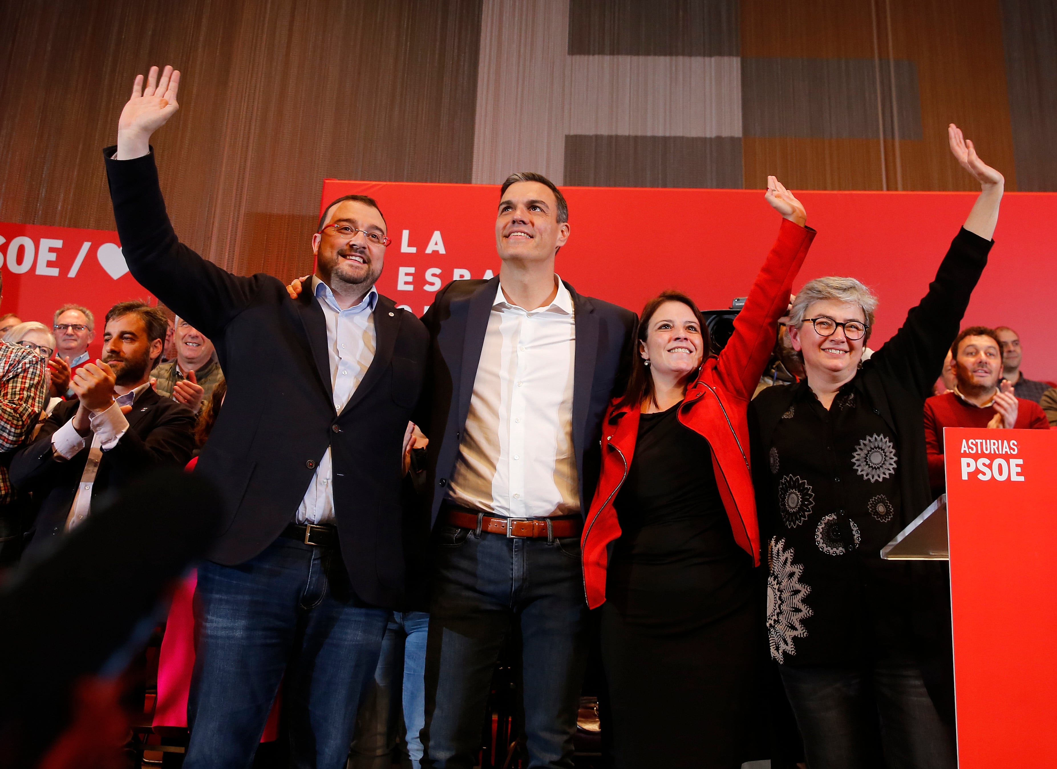 GIJON, SPAIN - MARCH 13: The secretary general of PSOE in Asturias, Adrian Barbon (1L), the president of the Government, Pedro Sanchez (2L), the vice secretary of PSOE, Adriana Lastra (2R), and the candidate of the party to the mayoralty of Gijon, Ana Gonzalez (1R), are seen during a political act in an international trade fair in Asturias 13, 2019 in Gijon, Spain. (Photo by Damian Arienza/Europa Press via Getty Images) (Photo by Europa Press News/Europa Press via Getty Images )