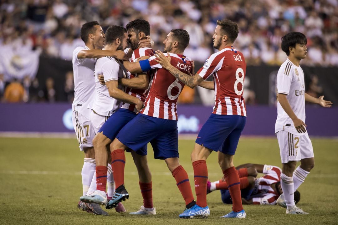 La tangana entre Diego Costa y Carvajal