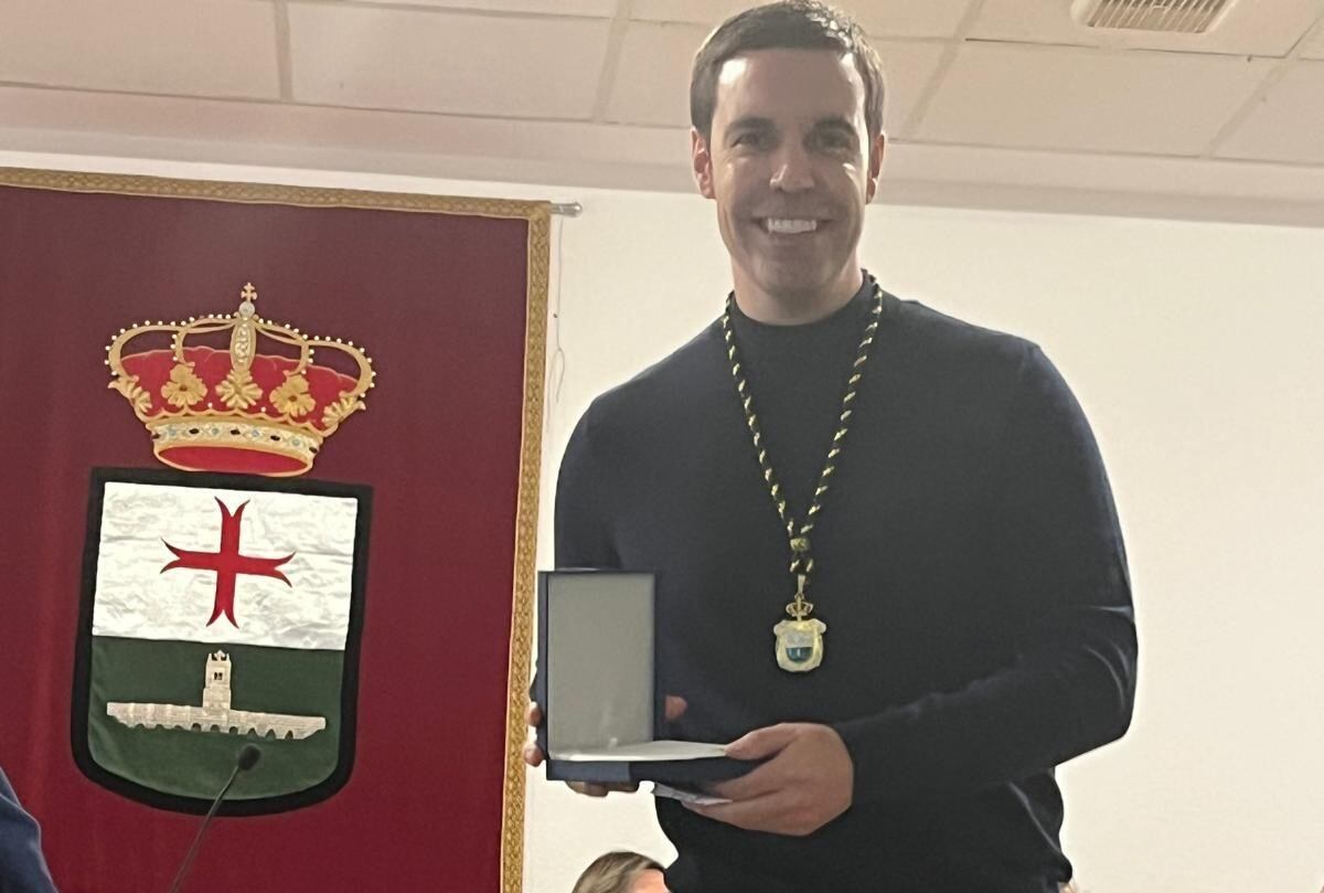 Fidel González Varas toma posesión de su cargo como concejal y portavoz socialista en el Ayuntamiento de Villamuriel de Cerrato