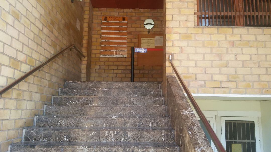Imagen de archivo del acceso a los Juzgados de Ibiza