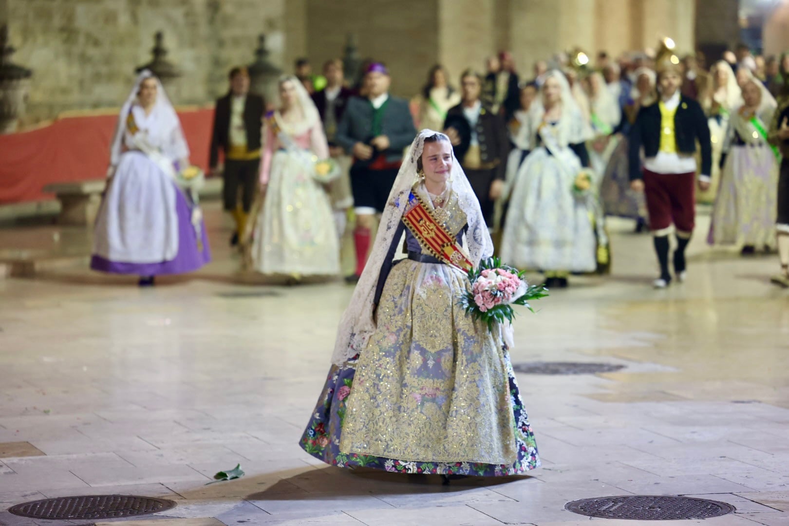 Marina García en la plaza de la Virgen