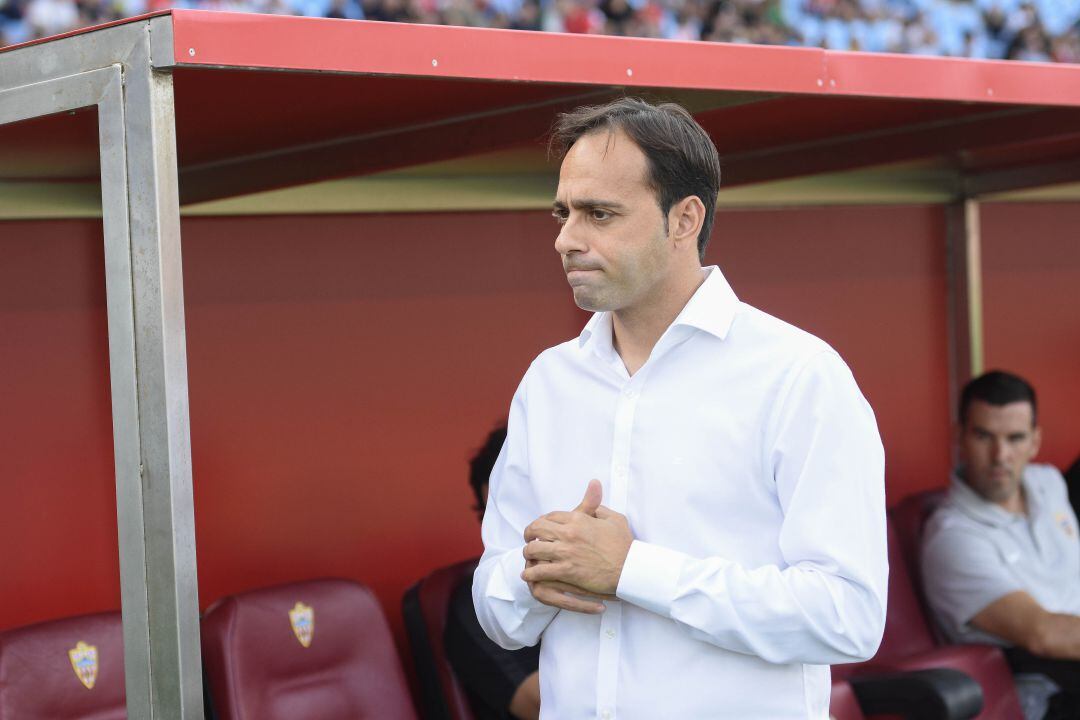 Fran Fernández regresó al banquillo.