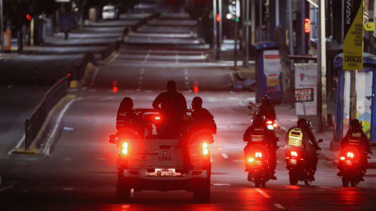 Entre el miedo, la condena y la "alegría tensa", así vive Galicia el ataque de EEUU sobre Venezuela