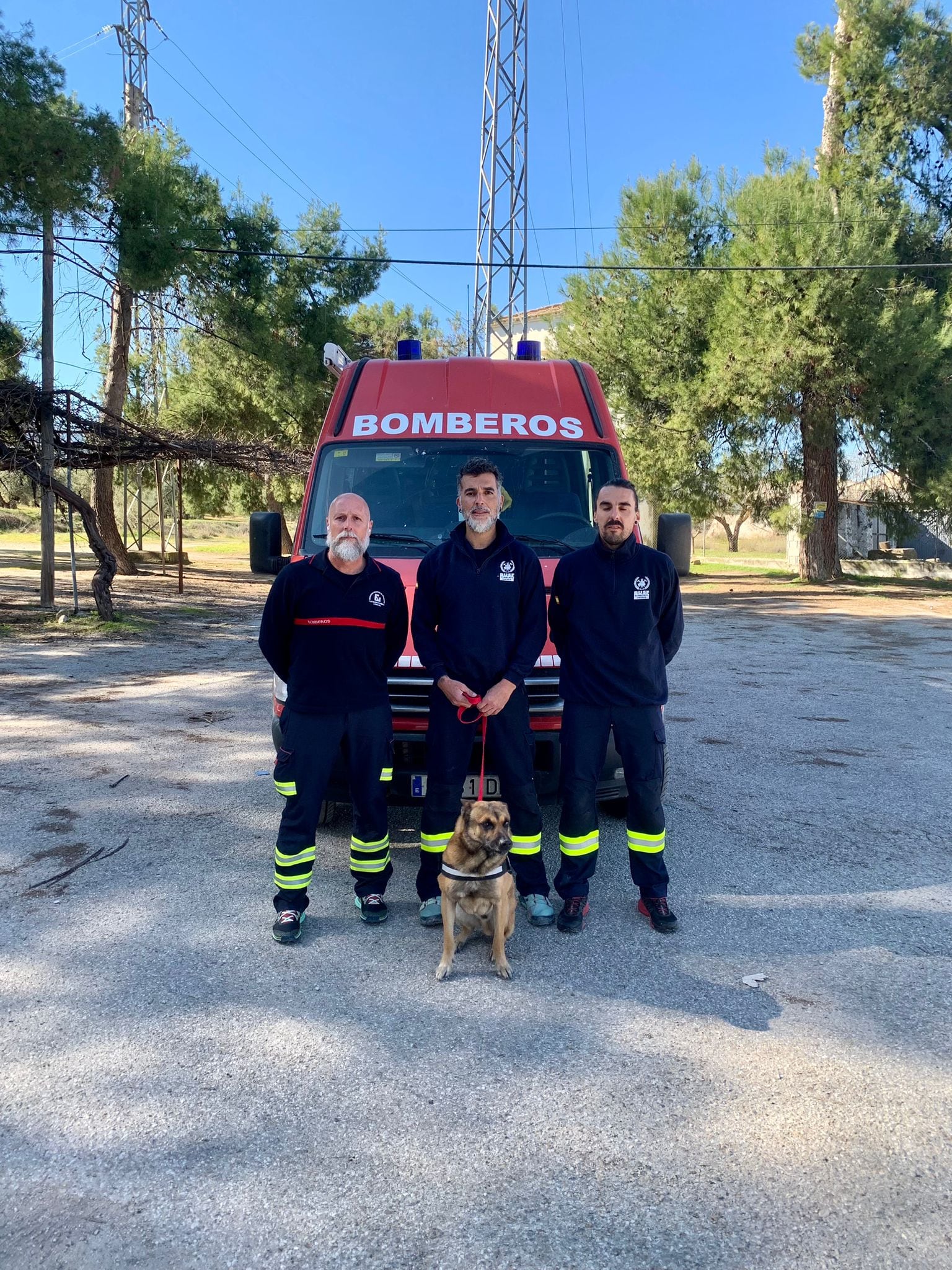 Tres bomberos cordobeses viajan a prestar ayuda humanitaria en Turquía con Bomberos sin Fronteras