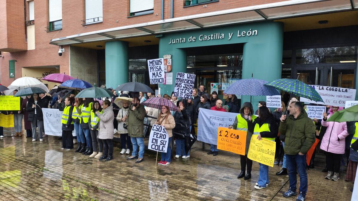 150 personas piden en Ponferrada la recuperación de de 1º y 2º de la ESO en los colegios
