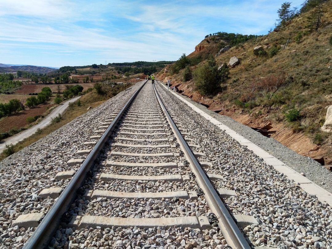 Vías de tren de circulación Adif