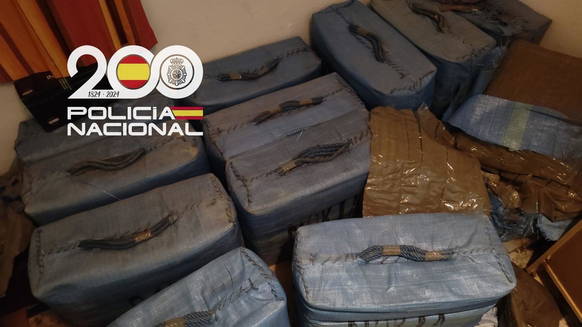 Droga intervenida durante operación de la Policía Nacional en el río Guadalquivir/Policía Nacional