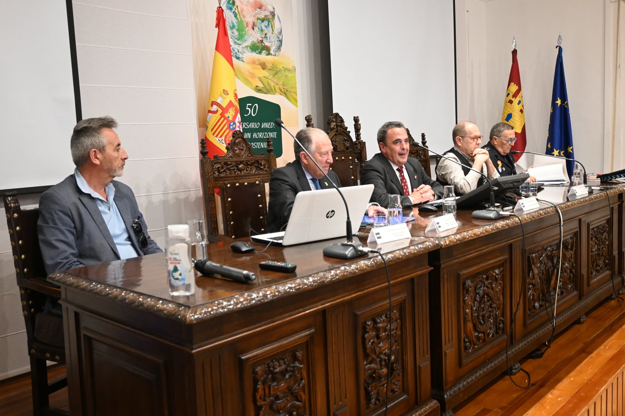 Imagen de la jornada de clausura del III Curso de Seguridad y Defensa de la UNED de Valdepeñas (Ciudad Real)