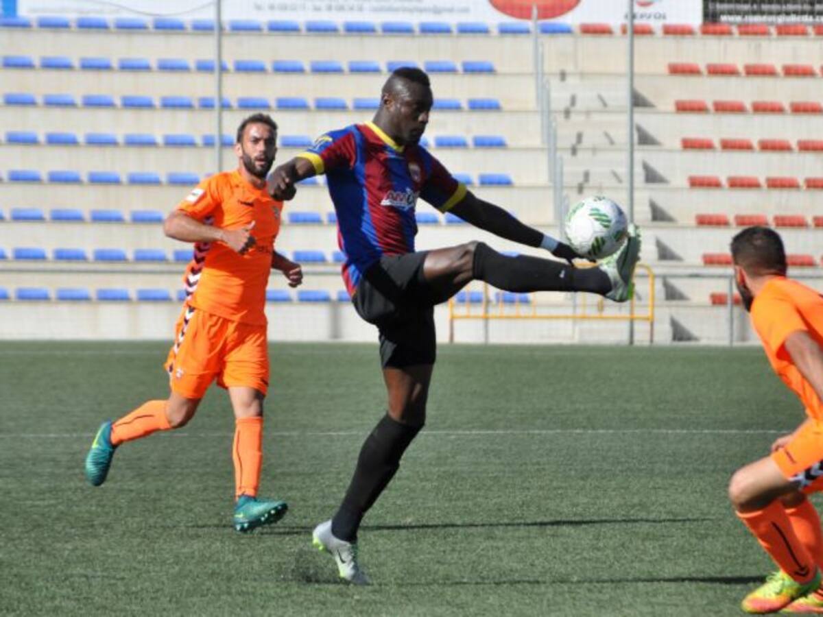 El Eldense cae 0-5 ante el Sabadell tras una semana marcada por caso amaños