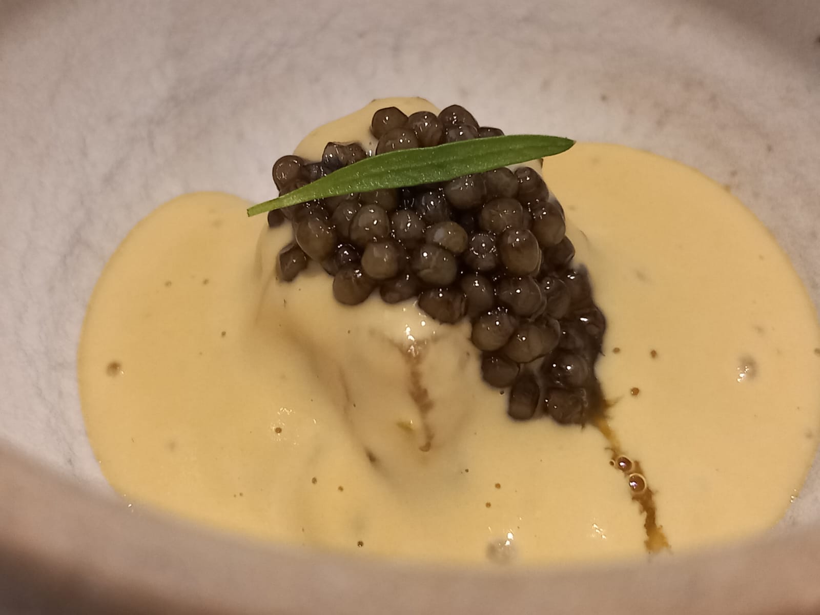 Pez limón y escabeche de pimientos