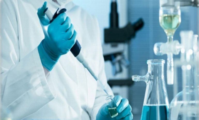 Investigació en un laboratori