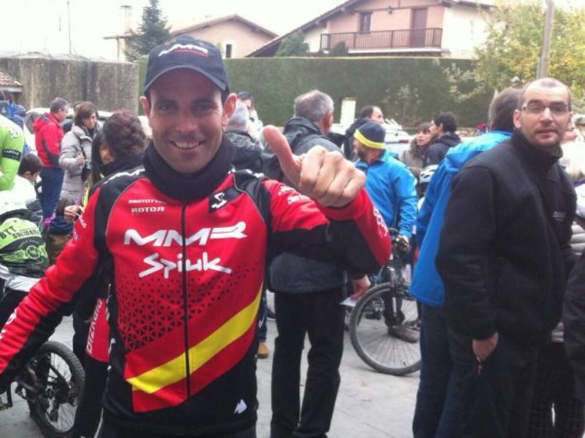 Javi Ruiz de Larrinaga suma su tercera muesca de la campaña en Arbulu (Alava)