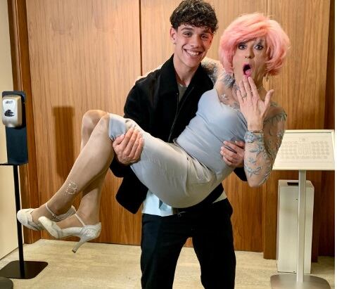 El lateral del Barça Hèctor Fort y Brigitta Lamoure coincidieron en la vigésima edición de la gala de Esport Solidari