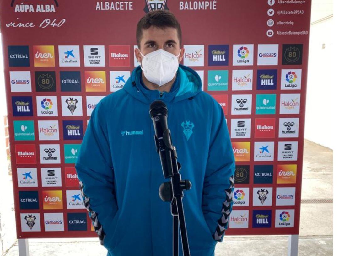 Álvaro Peña, durante su comparecencia de prensa