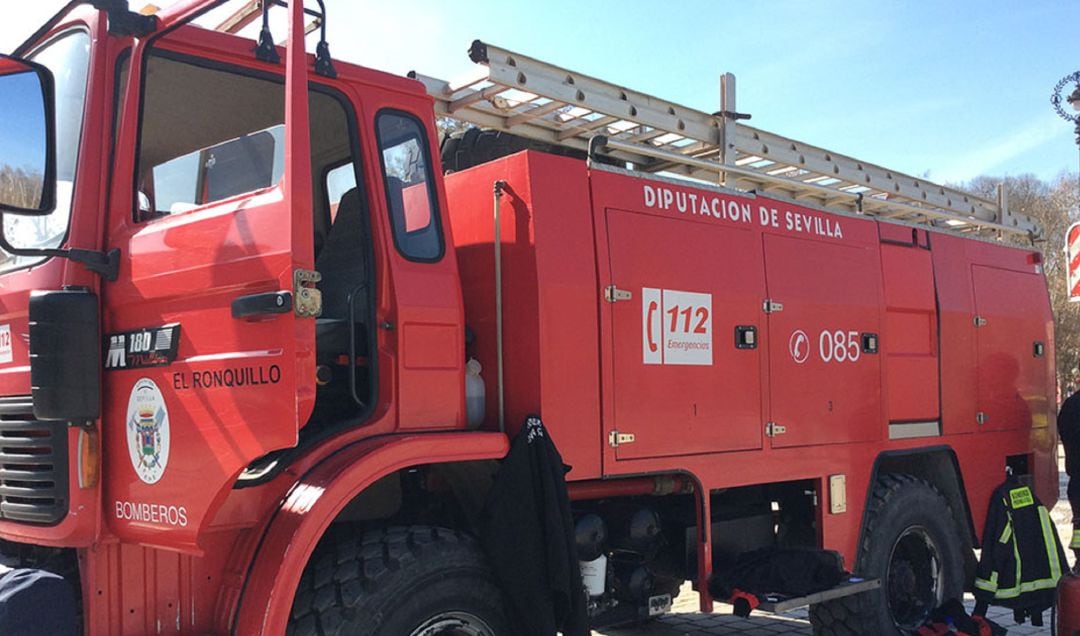 Camión de bomberos de la Diputación de Sevilla