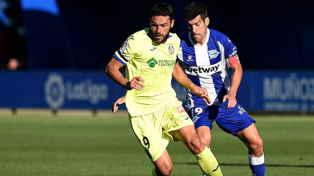 Molina y Manu en un lance del partido.