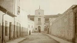 La fábrica, ubicada al final de la actual calle Purísima.