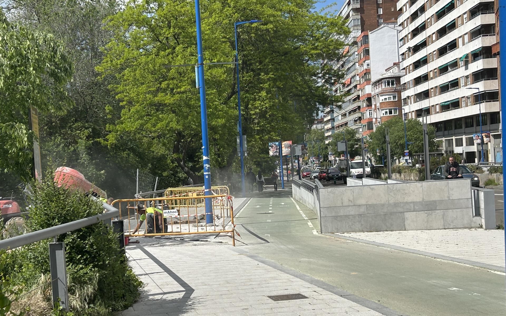 Isabel la Católica mantendrá abierto al menos un carril durante la mayor parte de las obras de supresión del carril-bici