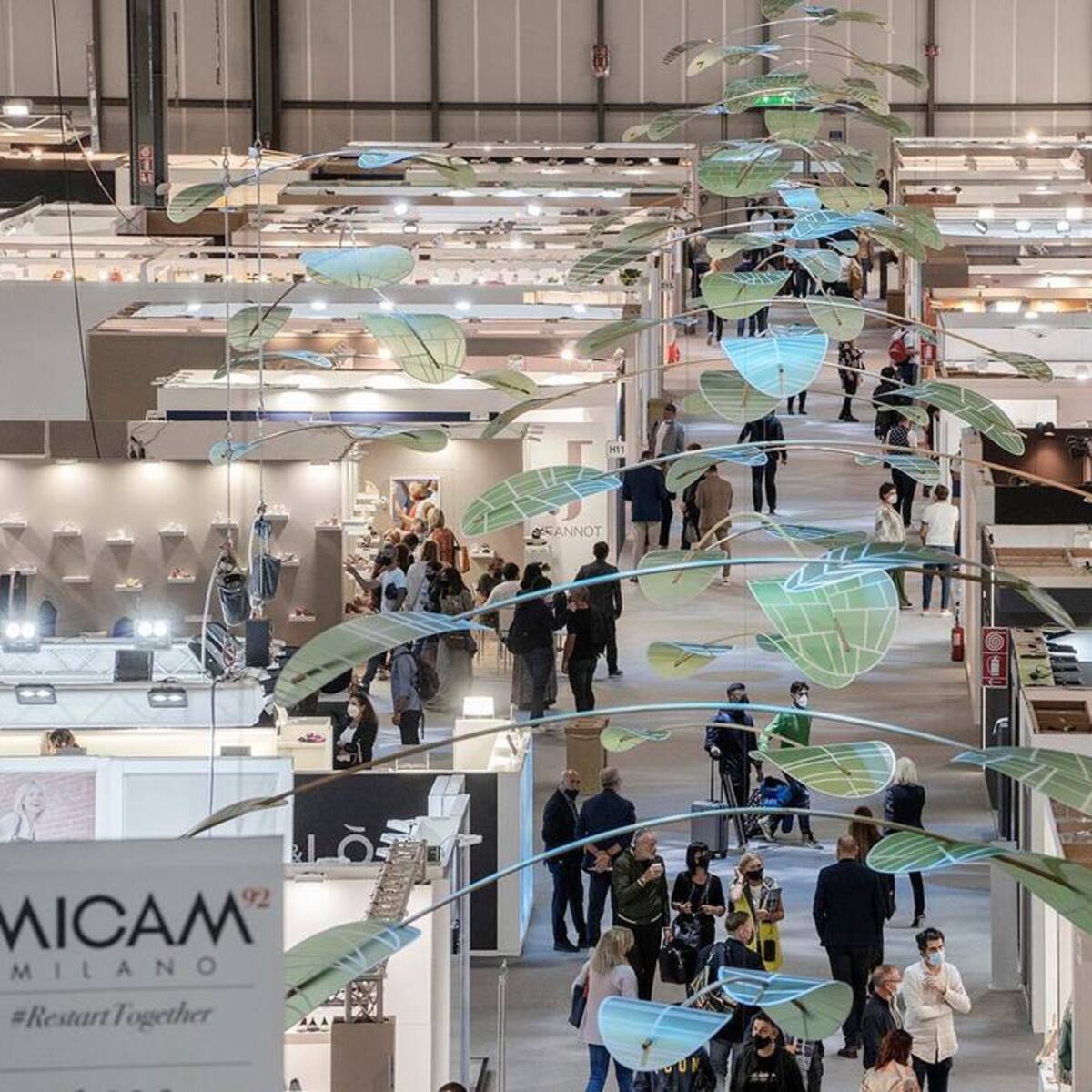 28 expositores de Elche participan en la feria del calzado MICAM