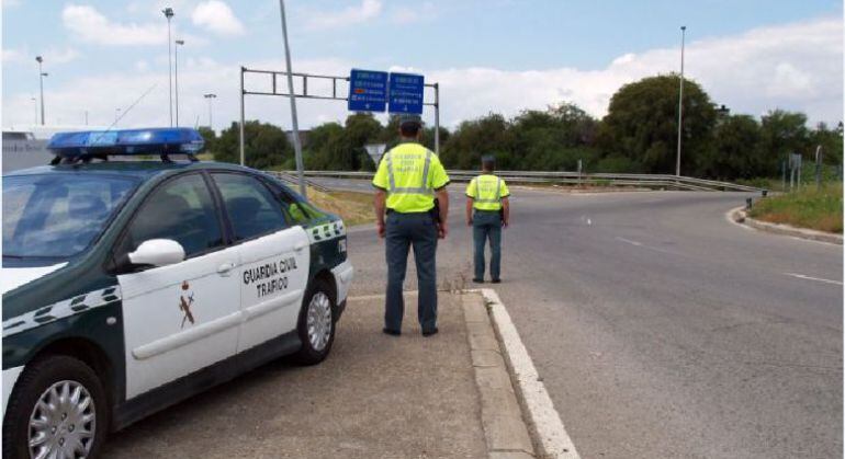 Control de tráfico de la Guardia Civil
