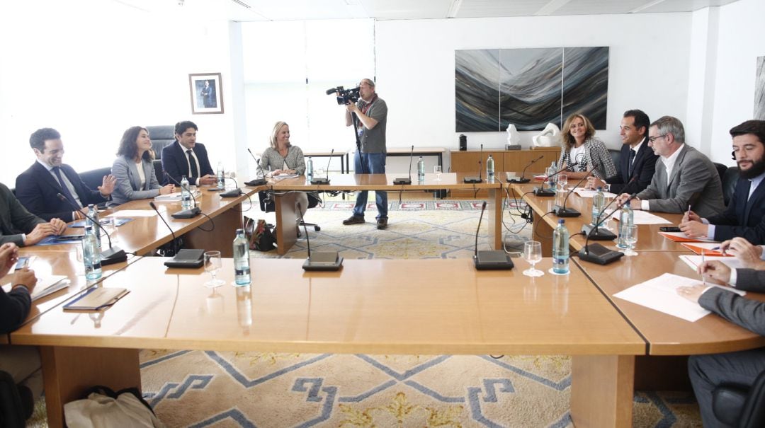 Reunión de los candidatos del PP y Ciudadanos a la Presidencia de la Comunidad de Madrid, Isabel Díaz Ayuso e Ignacio Aguado