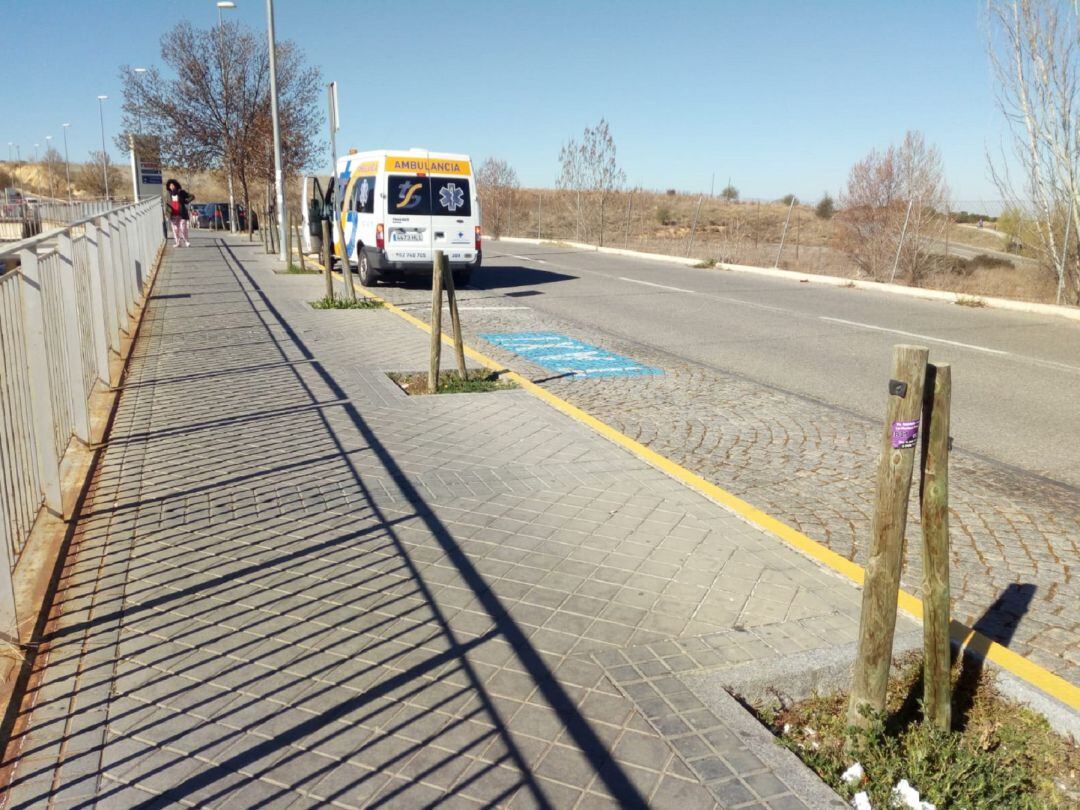 Zona del Hospital en la que IU quiere que el Ayuntamiento plante árboles