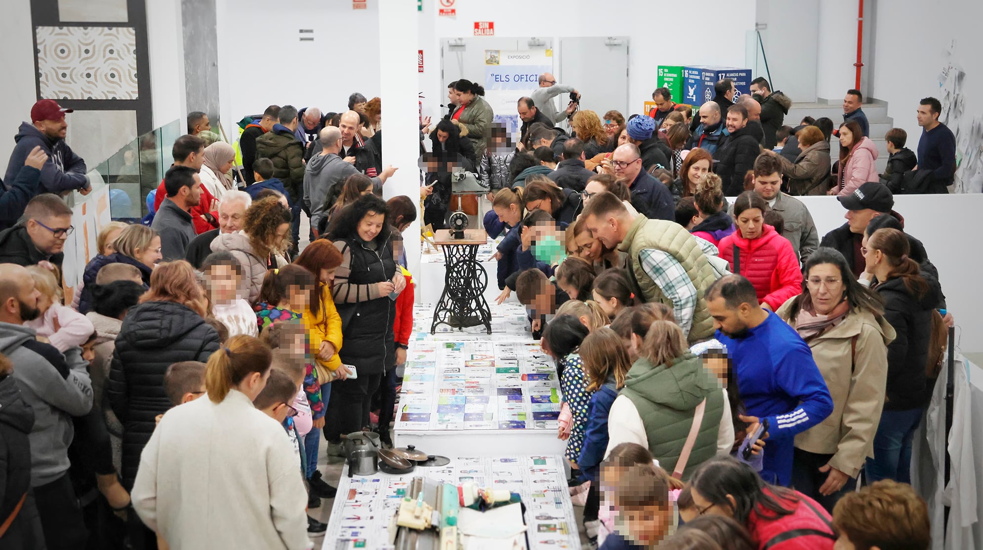 Onda inaugura la 20ª edición de la exposición ‘Els Oficis’ con el talento de 300 estudiantes
