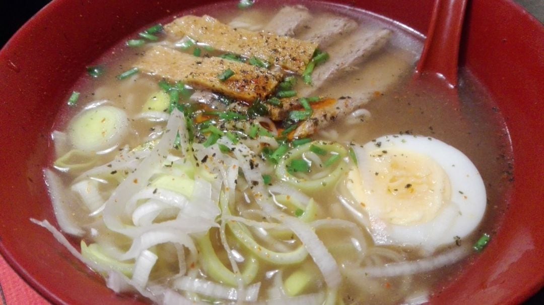 Udon de ternera picante en Oishii