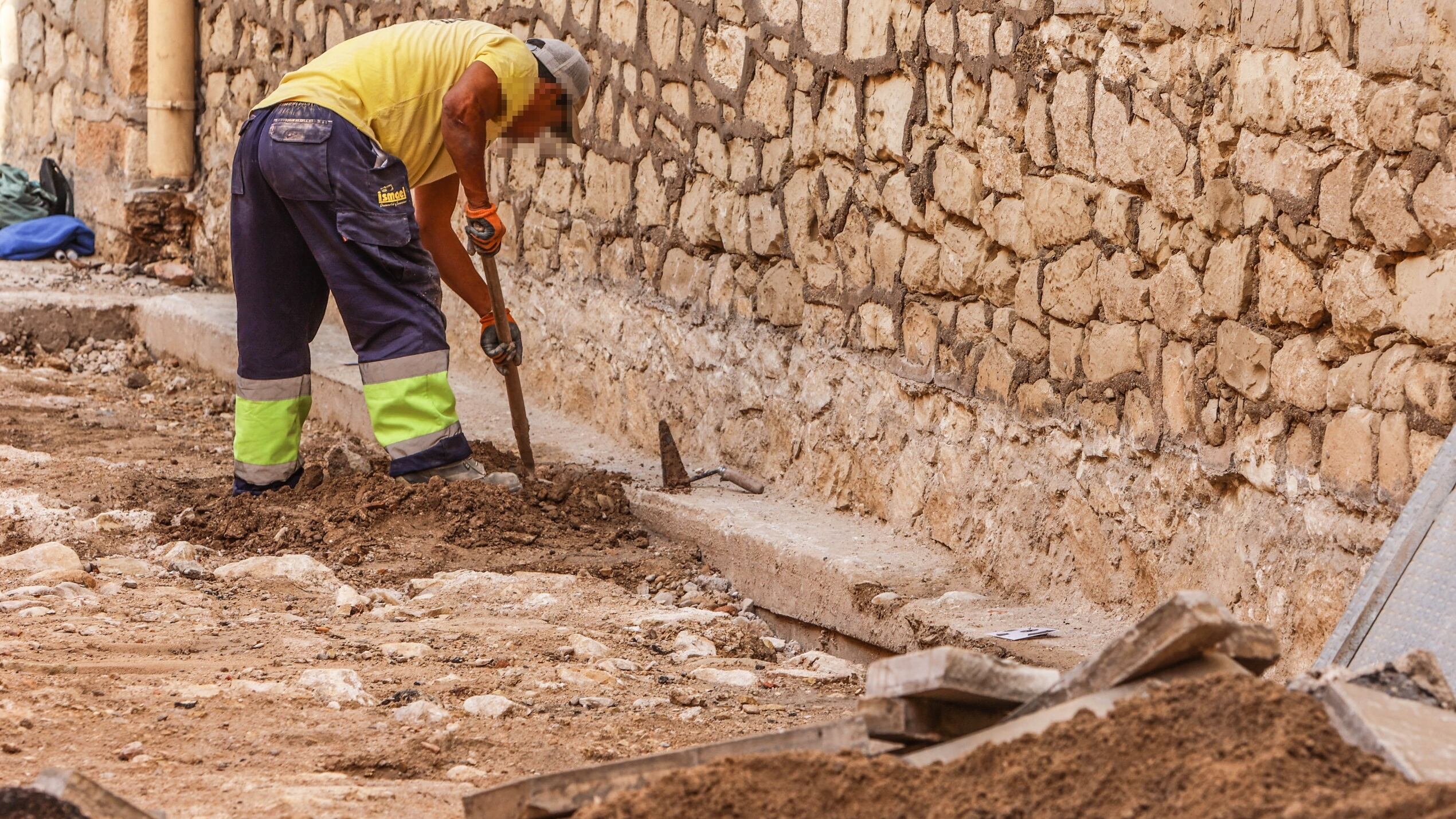 Restos de la antigua iglesia de Santa Ana, en la calle Los Giles de Elda.