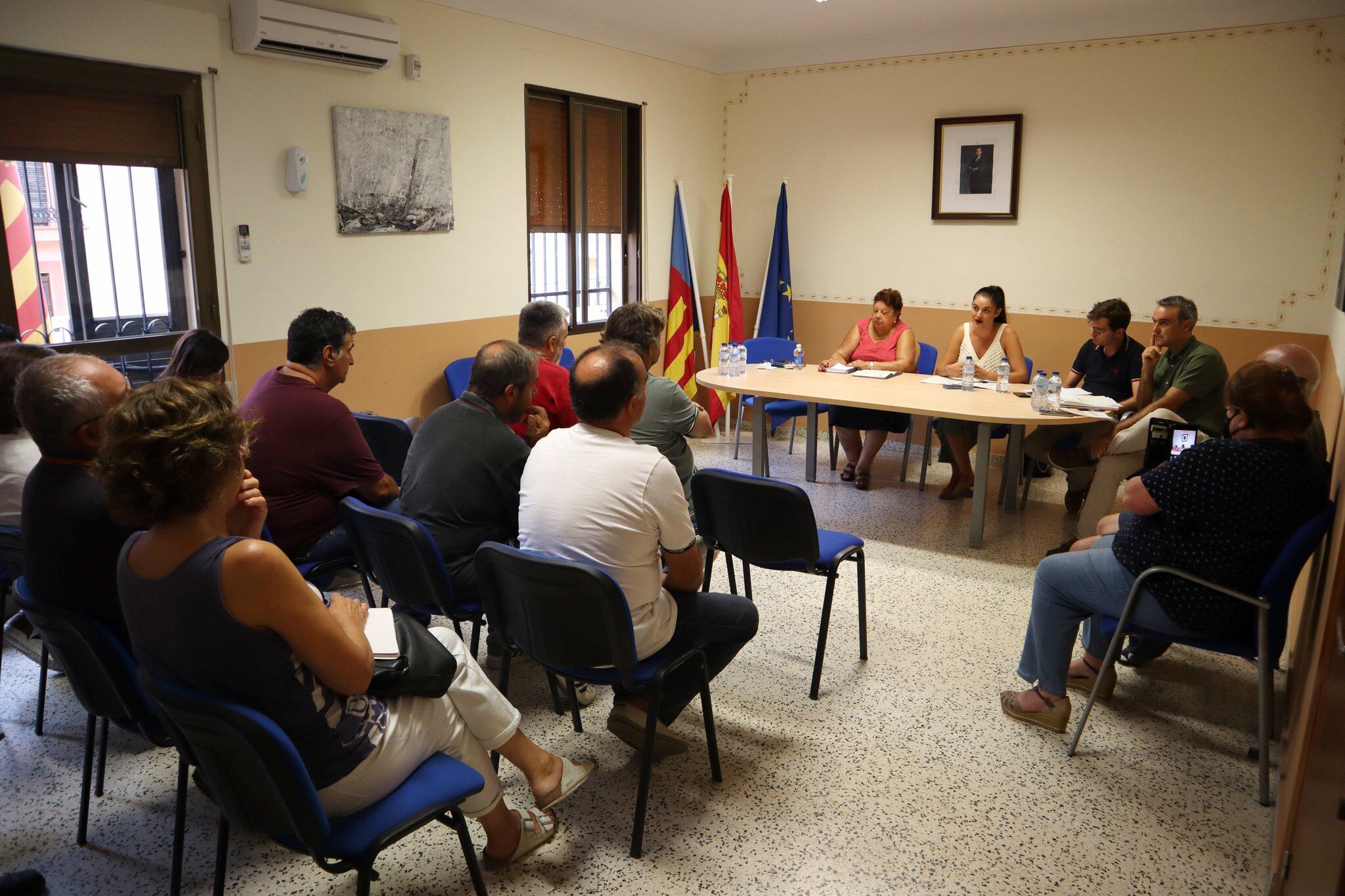 Reunión de la consellera de Transición Ecológica, Mireia Mollà con los alcaldes de los ayuntamientos afectados por el incendio de la Vall d&#039;Ebo.